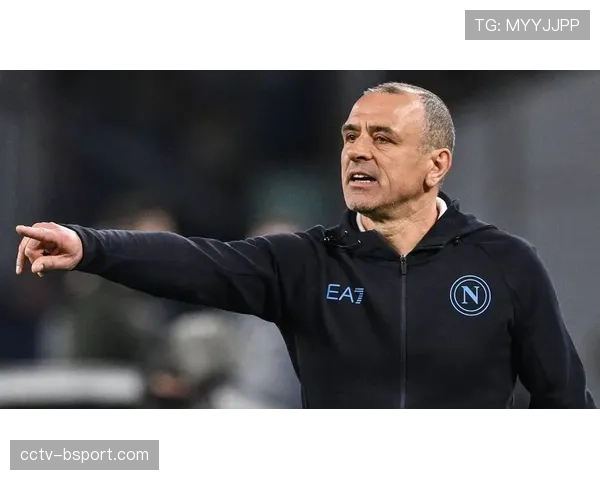 多家媒体确认,那不勒斯主帅卡尔佐纳赛季末将离任